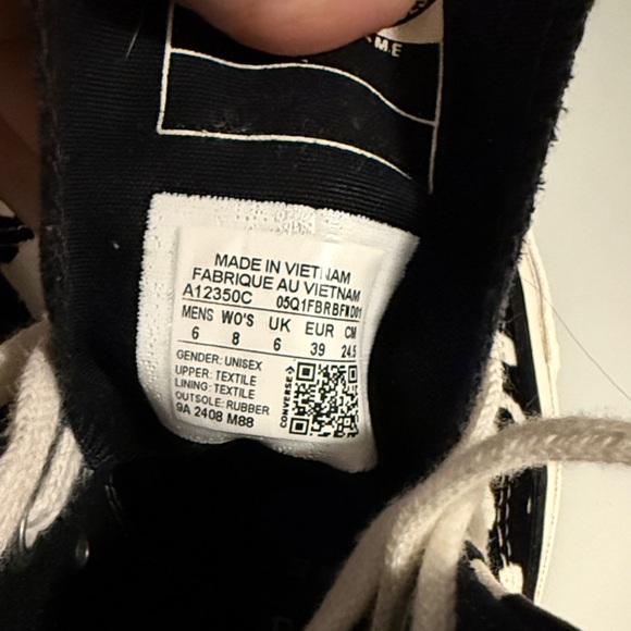 Converse Chuck Taylor 70 Hightop Women's Black and White Patterned Sneakers - Picture 4 of 4